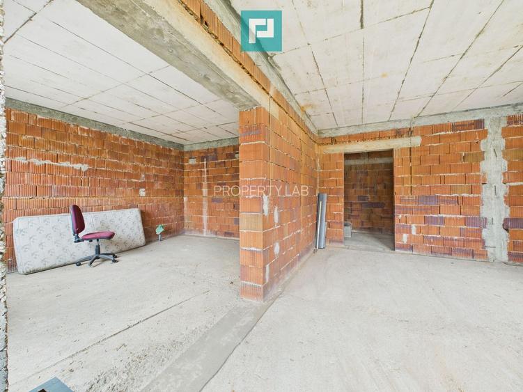 Casă la roșu P+E+M în Șagu - 6