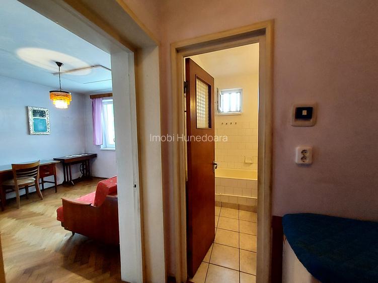 Apartament 3 camere, Deva suprafata totala utila 8 – str. Titu Maiorescu, parter - 14