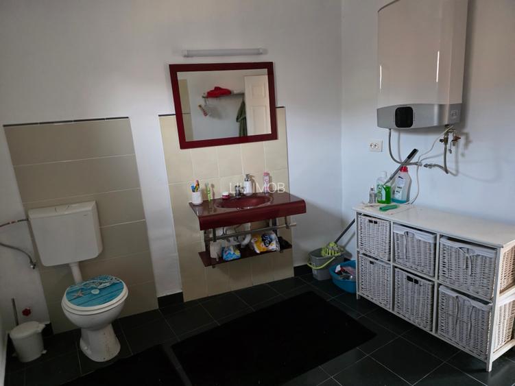 Vand casa loc.Fintoag Hunedoara - 7