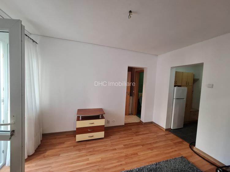 AP. 2 CAM. SEMIDEC. AL. OBREGIA (ZONA PIATA SUDULUI) - 5