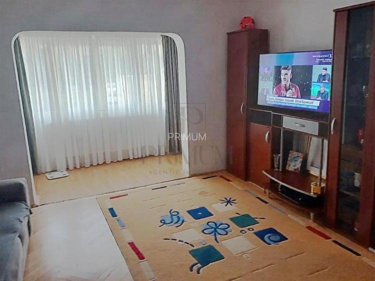 GIROCULUI - 3 CAM - 2 BAI - BOXA - 2 BALCOANE - PARTER INALT - ZONA LINISTITA - 3