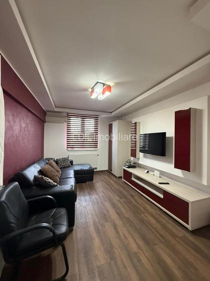 Ap 2 cam decom, mobilat modern, utilat complet, et. 2/3, zona Titulescu - 12
