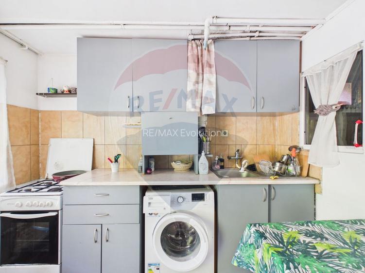 Pensiune/casa montană 9 camere în Dâmbovicioara, comision 0% - 16