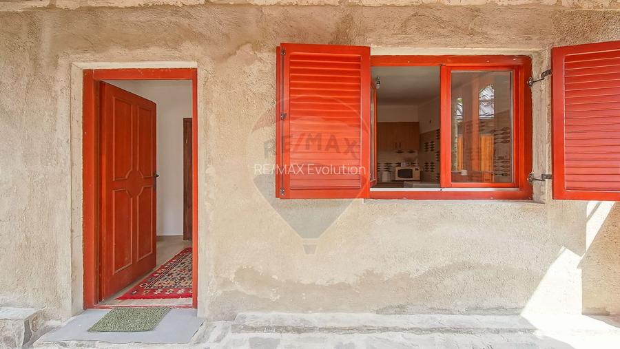 Casă autentică cu teren de 1310 mp, liniște și acces rapid către oraș - 7