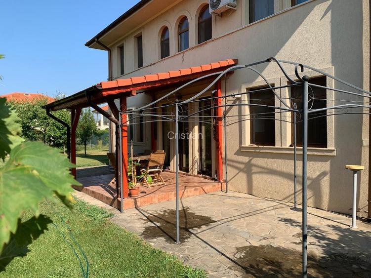 Curtea Domneasca, direct proprietar, vila tip B - 10