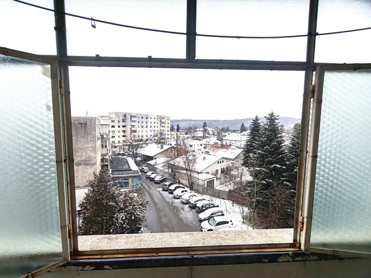 3 Camere, Central, Ideal pentru Familie, Liniste, An '81 - 30