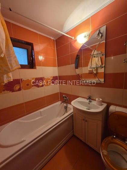 Apartament 3 Camere Tomis Nord - Zona Rustic 110000 euro - 12