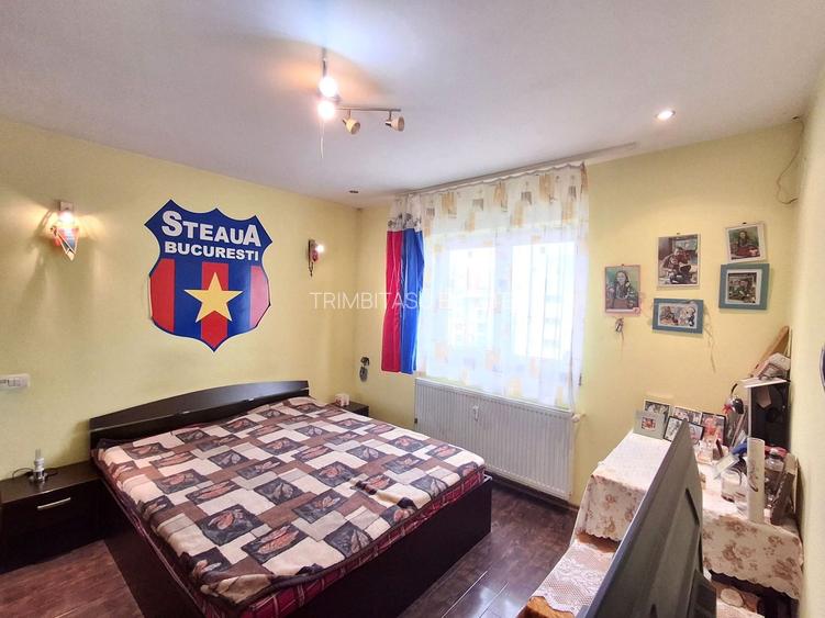 De Vanzare Apartament cu 3 camere  an constructie 1989  Vitan Mall - 6