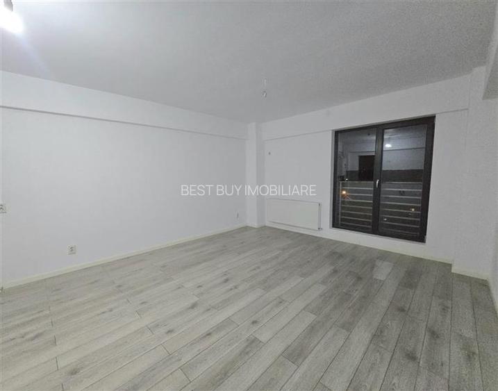 AP.2 CAM. SECTOR 1 CHITILEI MALL COLOSSEUM - 4