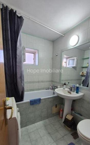 Titan metrou - Apartament 3 camere , 2 bai - 7