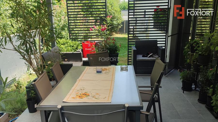 Casa individuala deosebita cu 6 camere in Ghiroda - 3