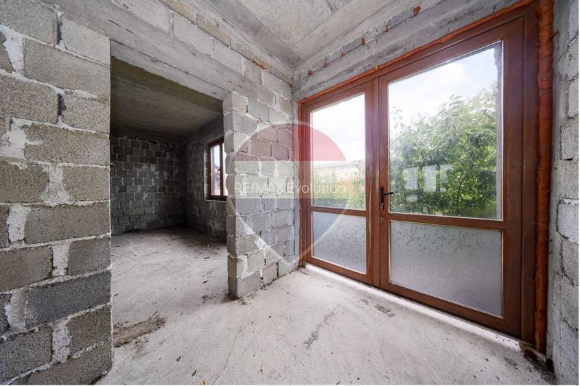 CASA LA ROSU | TOMIS 21 | 325MP | 346MP CURTE | 470 TEREN |ACCES AUTO