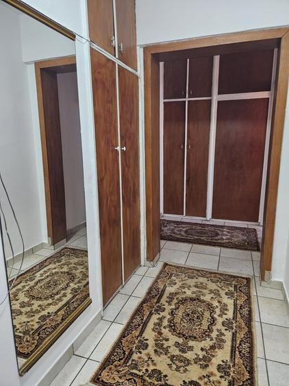 2 camere, zona Spitalul Judetean
