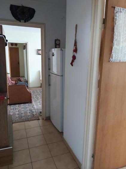 Apartament 3 camere spațios | Centrul Civic | 2 balcoane | Poziție excelentă