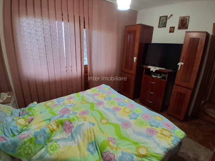 PACURARI  ESPLANADA MIMOZA 4 CAMERE DECOMANDAT 10O MP BLOC 1987  COD 161347 - 7