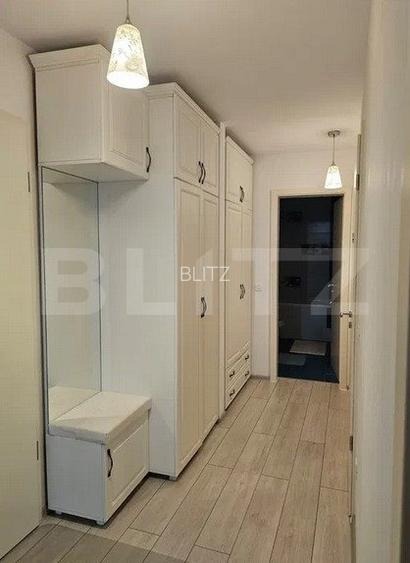 Apartament 3 camere, 77 mp, zona Tractoru - 6
