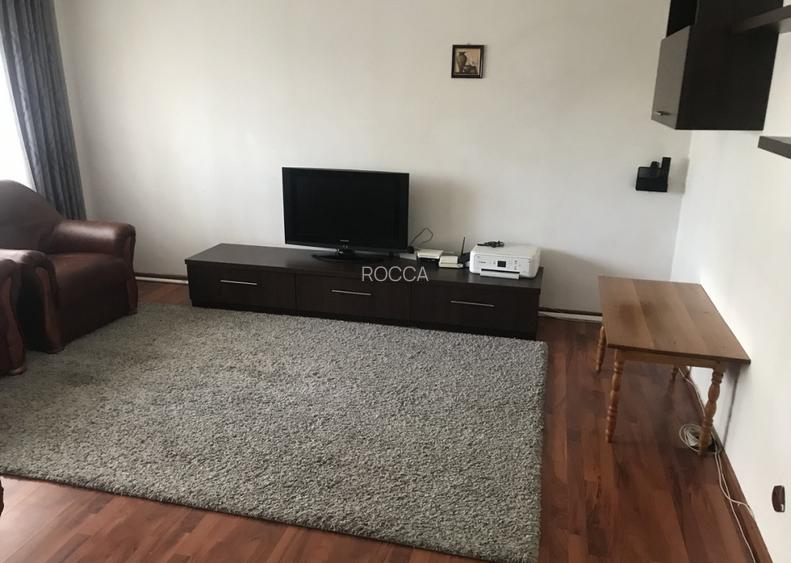 Apartament de 2 camere, decomandat, 65 mp, zona Mall Vitan - 2