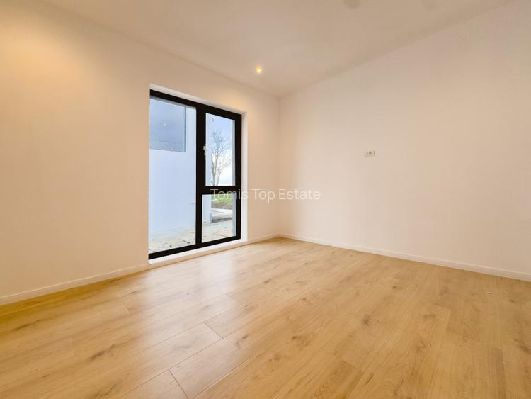 Casa de vanzare  in Valu lui Traian, pe partea dreapta, la CHEIE - 11