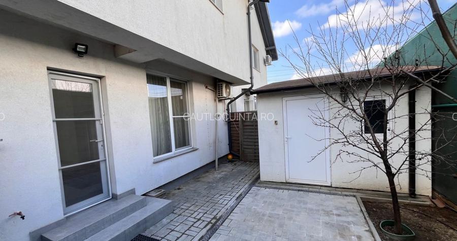 Vila Tunari/ Curte/ disponibila/ 2 locuri parcare - 7