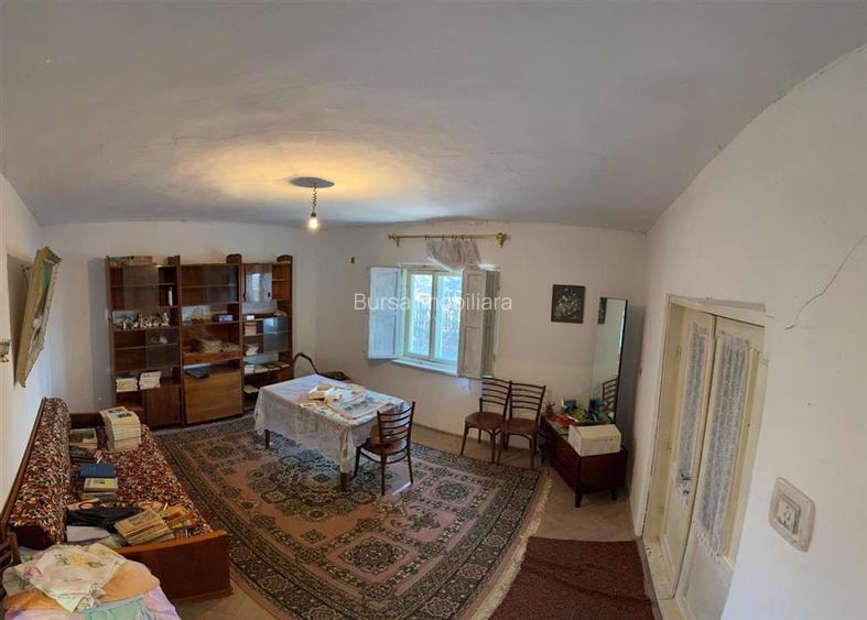 CASA CARAMIDA 5 CAMERE SI 5588MP INTRAVILAN , DESCHIDERE LA 2 STRAZI - 7