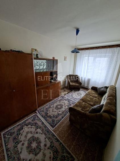 Apartament 4 camere în zona CALEA FLORESTI - 12