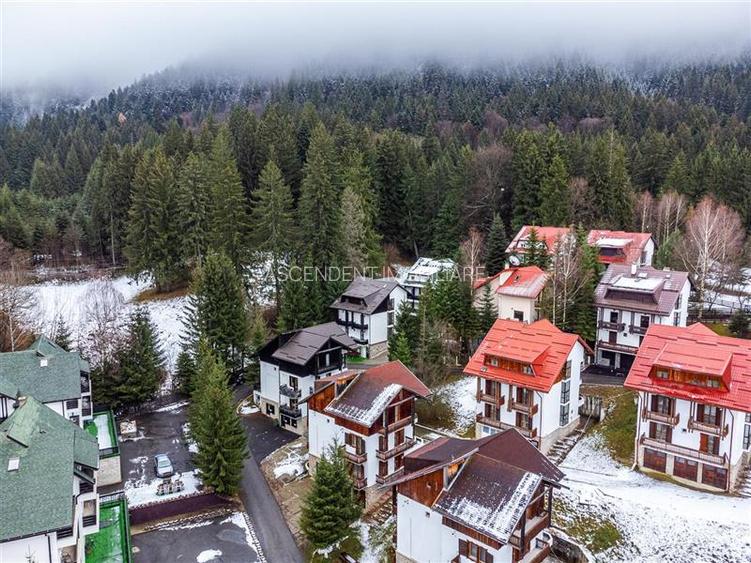 Resedinta speciala, in inima statiunii Poiana Brasov, cu terasa si locuri de par - 28