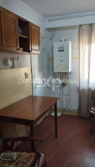 Apartament decomandat 2 camere Gavana 3 bloc 1982 - 7