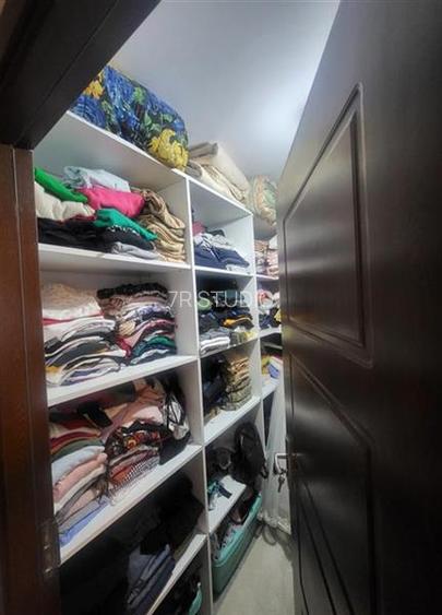 Vanzare apartament 4 camere Tei, complet renovat si mobilat - 12