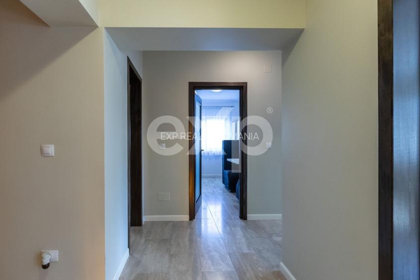 Casă/Vilă duplex cu 5 camere de vânzare, strada 9 Mai- zona Centrală - 17