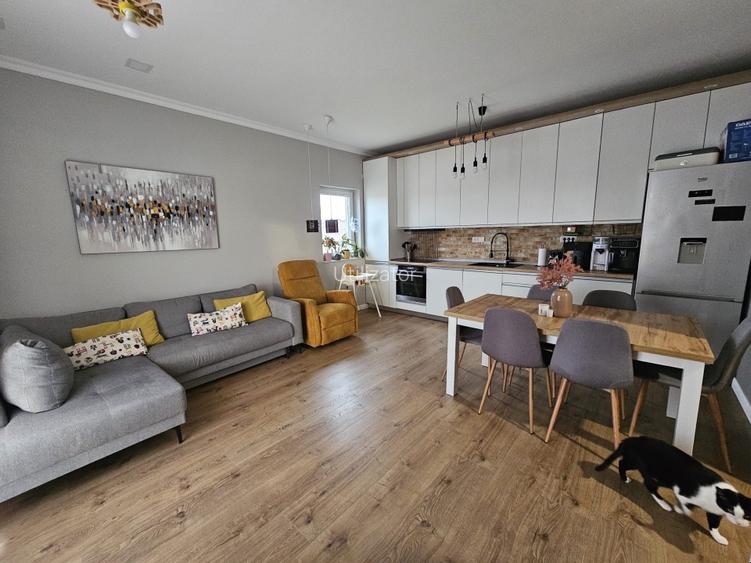 Apartament pe 2 etaje in Dumbrăvița 99 mp utili, 2 terase, 3 camere + mansardă - 5