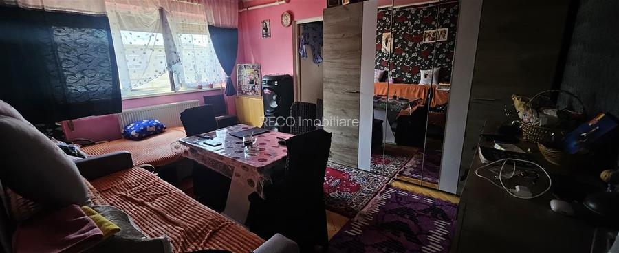 RECO. Apartament luminos cu 2 camere la etajul 4 4 - 5