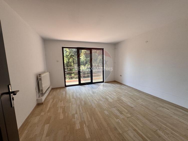 Casa cu teren generos – refugiul perfect în Paltinoasa, Suceava - 8