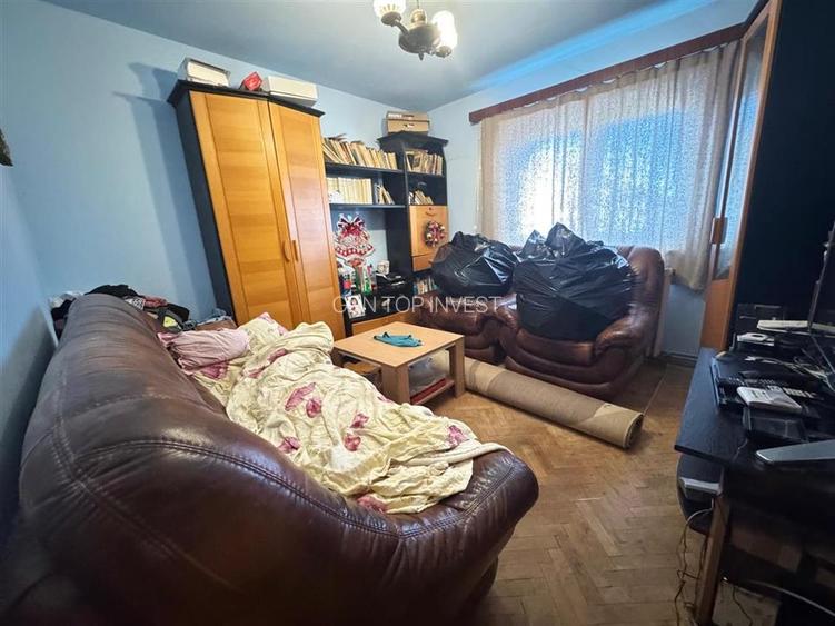 Apartament decomandat 3 camere 2 balcoane zona Ciresica - 5