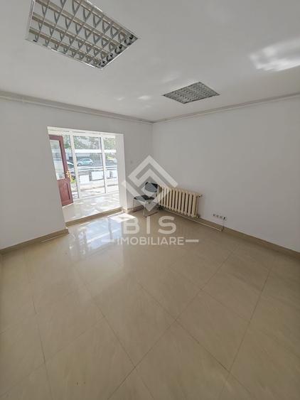 Spatiu de birouri / comercial 65 mp - Parter, Bulevardul Independentei