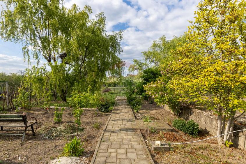 Casă cu 5 camere de vânzare - Aradul Nou - 22