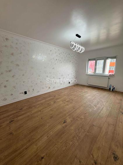 De vânzare apartament 3 camere decomandat Zona Progresul NOU - 6