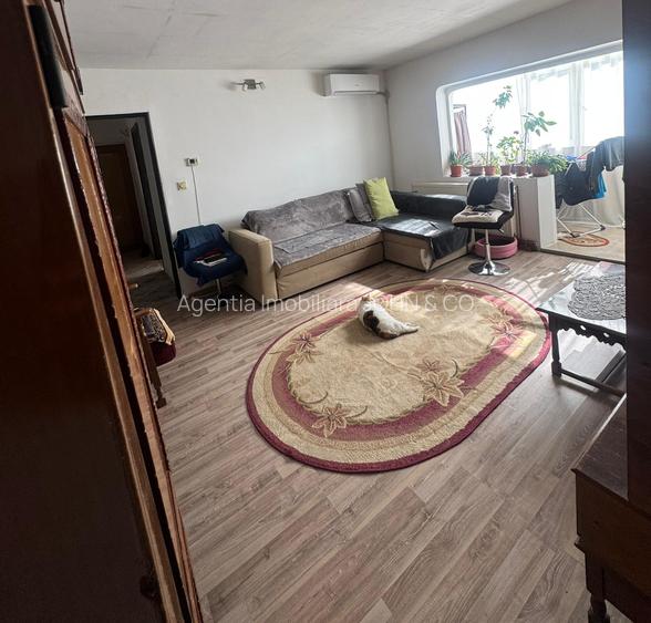 Vand apartament 2 camere, Prundu, Pitesti, semidecomandat, etaj 4 - 2