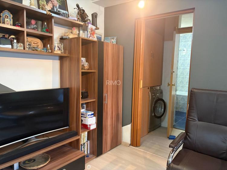 Apartament spatios cu trei camere, Brancoveanu, 80.000€ negociabil - 3