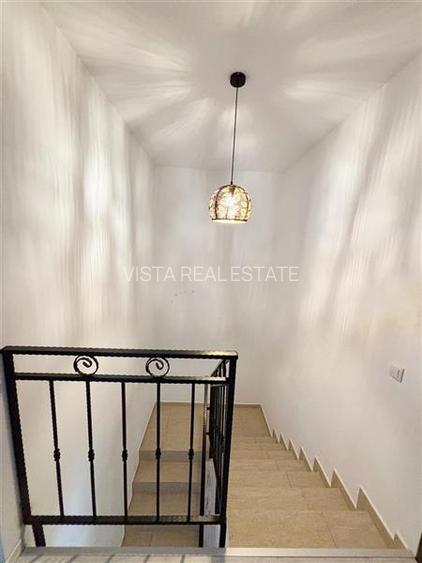 Exclusivitate! Casa de vanzare spatioasa, pozitie buna - intrare Sanpetru, Braso - 11