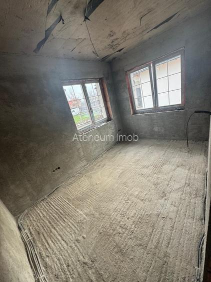 Casă nouă, pe parter, într-un ansamblu restrâns – spațiu, liniște și calitate - 10