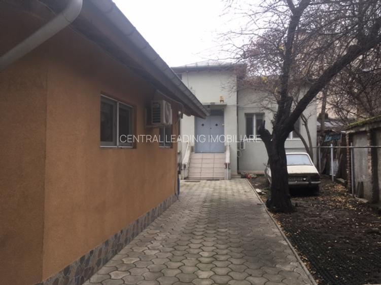 CASA 3CAM. TRAIAN- CALARASILOR CORP SEPARAT IN CURTE LOCUINTA/ FIRMA/ CABINET - 14