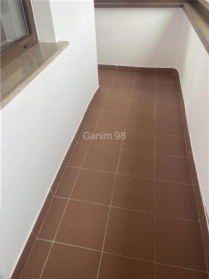 Apartament 3 camere de inchiriat , zona Scoala nr 2- Piata Moldovei decomandat , - 19