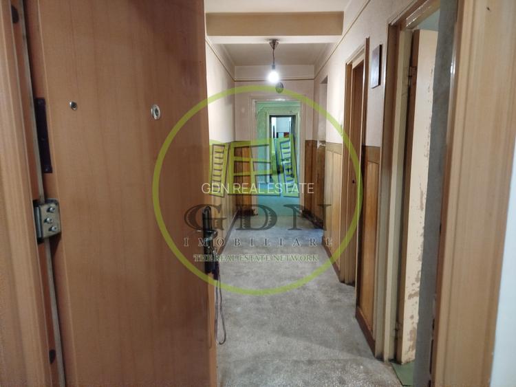 Apartament 4 camere, decomandat, zona Dacia - 2