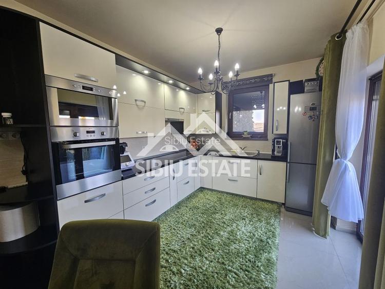 Casa individuala cu garaj in Sura Mare, SIbiu - 11