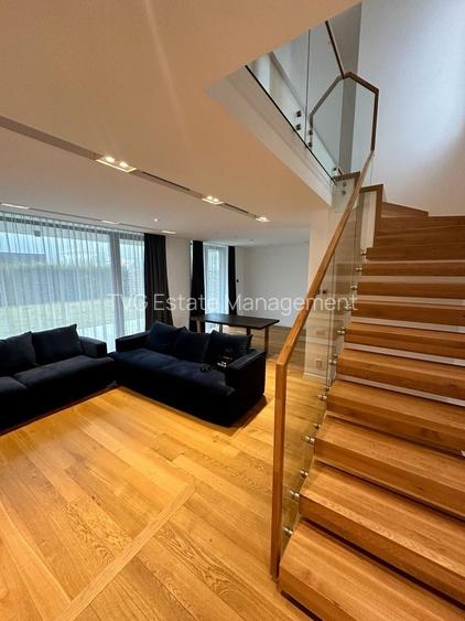 Amber Garden Tunari - 2