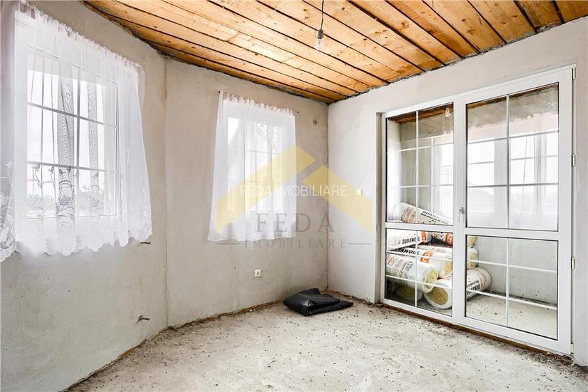 Casa noua de vanzare orasul Ineu - 52