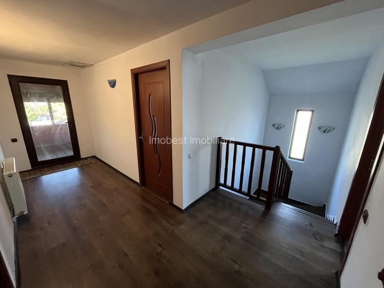 Exclusivitate! Vila P+M inalta, 5 camere, Valu lui Traian! - 11