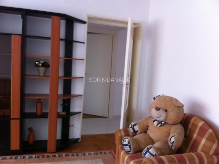 Calea Giulești, 3 camere, etaj 3 din 4, suprafață 61mp, balcon, in parc - 5