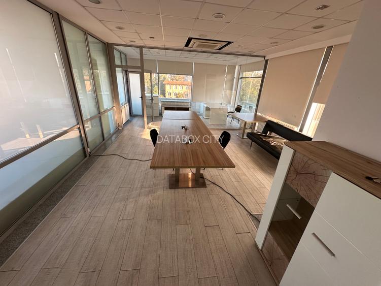 Proprietar,inchiriez  spatiu comercial deosebit,ultracentral 100 mp -vitrina270` - 2