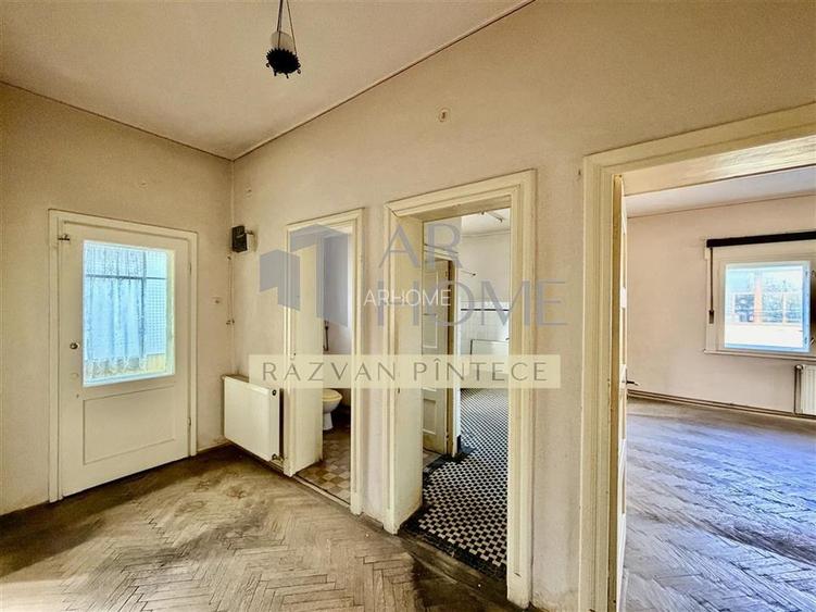 Vila D+P+1E, 11 camere, Bulevard, Ploiesti - 19